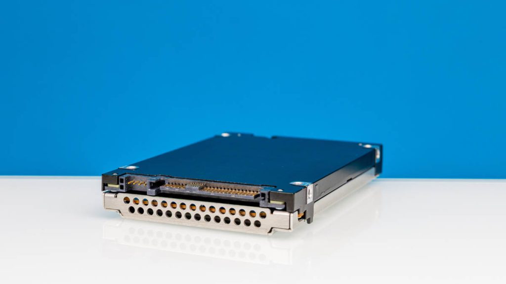 铠侠 CD8P-R 连接器